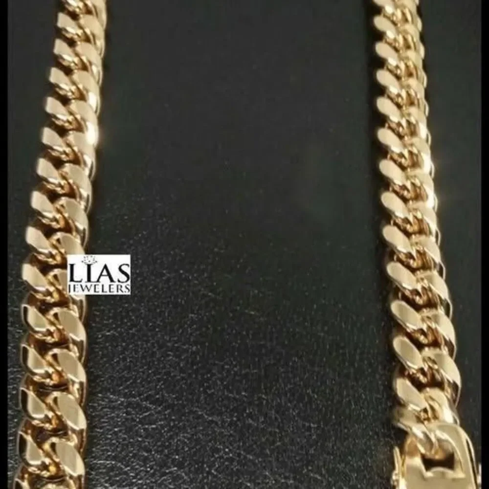New 18k yellow gold cuban chain